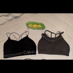 Bundle of 2 sports bras size S